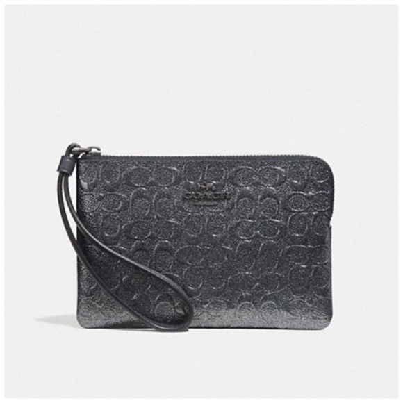 Coach Handbags - Coach Corner Zip Wristlet Charcoal Gray NWT Coach Handbags - Coach Corner Zip Wristlet Charcoal Gray NWT